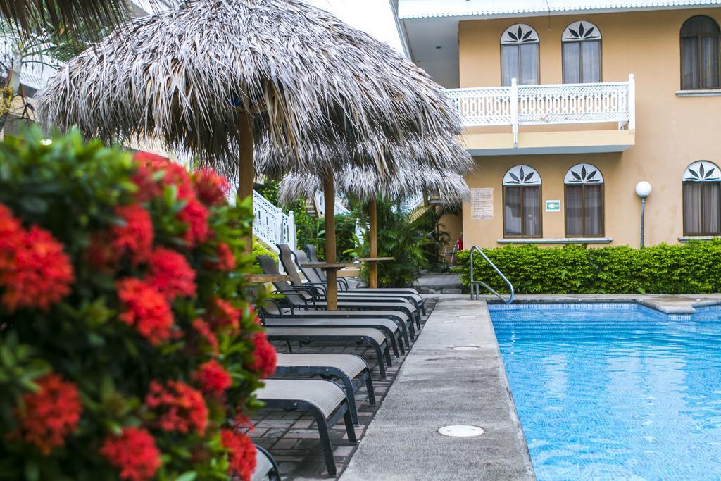 بونتاريناس Alamar Hotel المظهر الخارجي الصورة